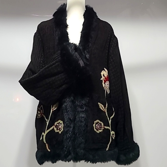 Flashback Vintage Embroidered Faux Fur Black Coat Jacket Size L - Picture 8 of 15